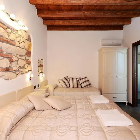 Cq בית הארחה